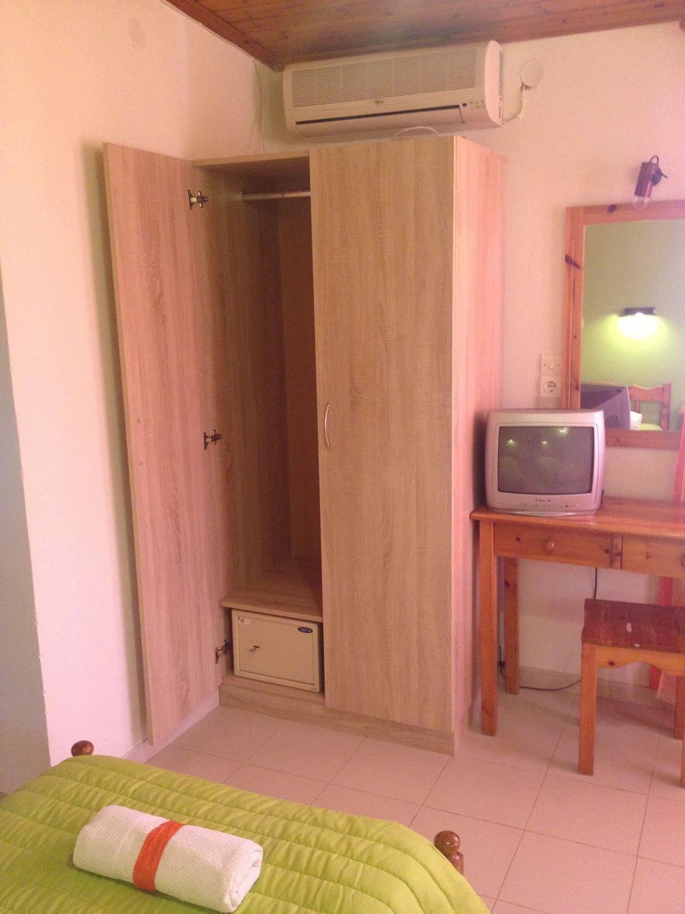 Ionian Breeze Kavos